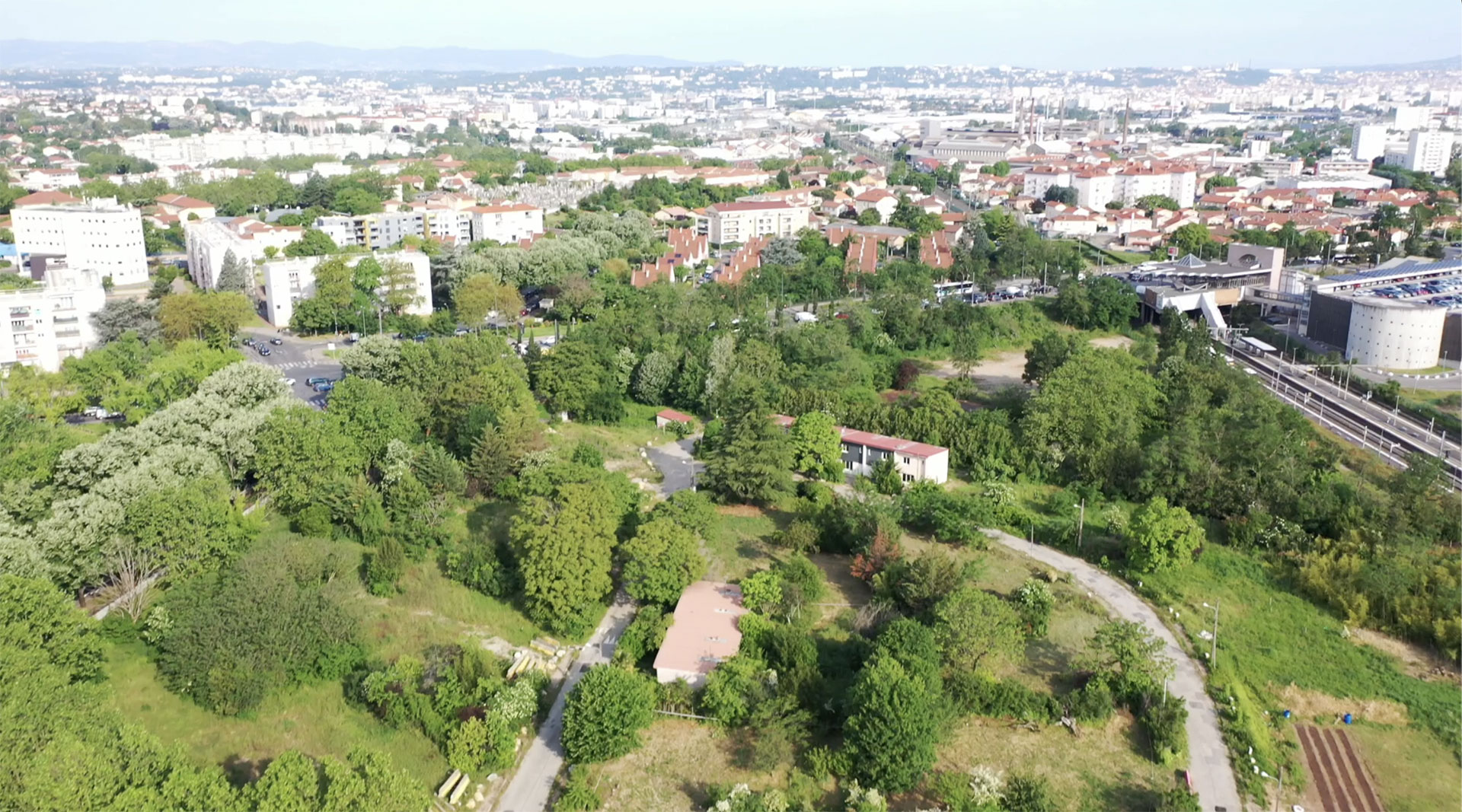 Vue aérienne de la ferme Humanimaux